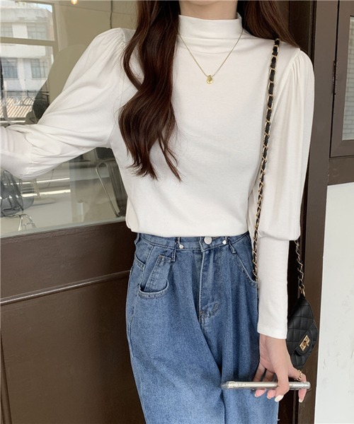 me+em select(ミームセレクト)の「【 6色展開 】裏起毛ギャザーパフ袖ロングカフストップス(Tシャツ/カットソー・レディース・ホワイト/ブラック/ブラウン/グレー/モカ/キャメル・FREE)」の8枚目の写真