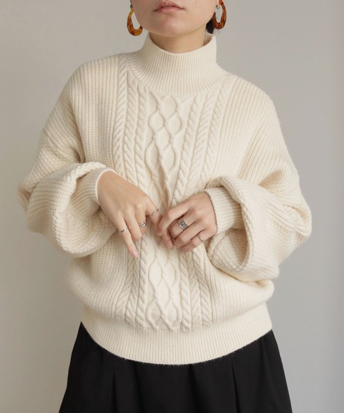 HER CLOSET(ハークローゼット)の「【shemoshelly】WEB限定バルキーケーブルハイネックニット(ニット/セーター・レディース・レッド/カーキ/ブルー/アイボリー/マスタード・M)」の11枚目の写真