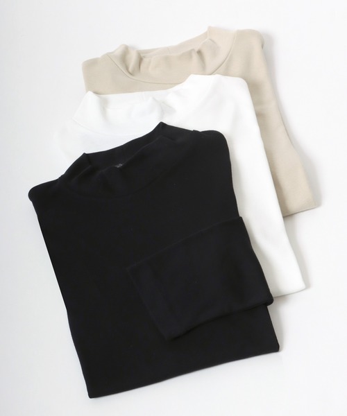 Salong hameu（サロン ハミュー）の「スムースカットソー タートルネック・ハイネック 長袖Tシャツ/無地トップス/ロンT メンズ レディース（Tシャツ/カットソー・メンズ・ホワイト/ブラック/ホワイト系その他/ブラック系その他/グレイッシュベージュ/ベージュ系その他・LL/M/L）」の4枚目の写真