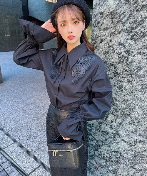 EIMY ISTOIRE(エイミーイストワール)の「パンチングレザースリムスカート(スカート・レディース・ブラック/アイボリー・SMALL/MEDIUM)」の9枚目の写真