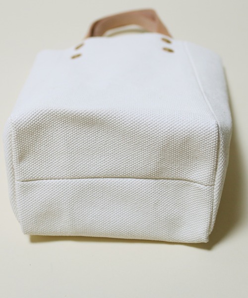 THE SUPERIOR LABOR（シュペリオールレイバー）の「paint canvas bag S（トートバッグ・メンズ・ホワイト/グリーン/ブルー・FREE）」の4枚目の写真