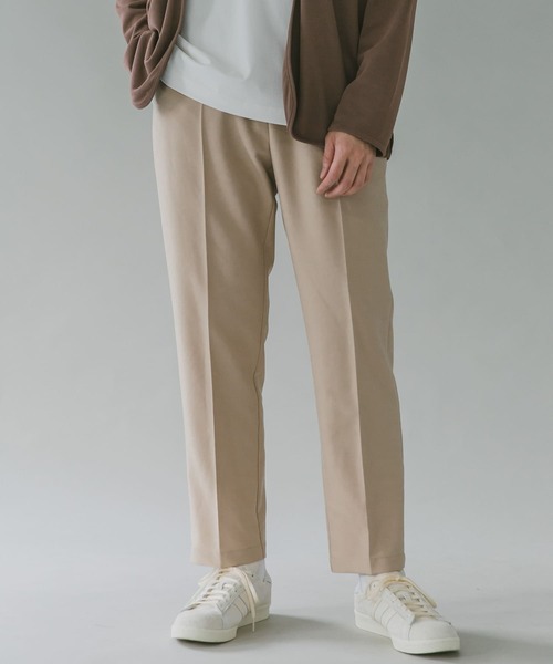 URBAN RESEARCH DOORS(アーバンリサーチドアーズ)の「TRテーパードトラウザー(その他パンツ・メンズ・ブラウン/ブラック/ベージュ/ブルー・40/38/36)」の10枚目の写真