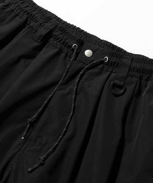 Subciety(サブサエティ)の「PAISLEY COACH SHORTS(その他パンツ・メンズ・ブラック/ブルー・MEDIUM/LARGE/X-LARGE)」の7枚目の写真