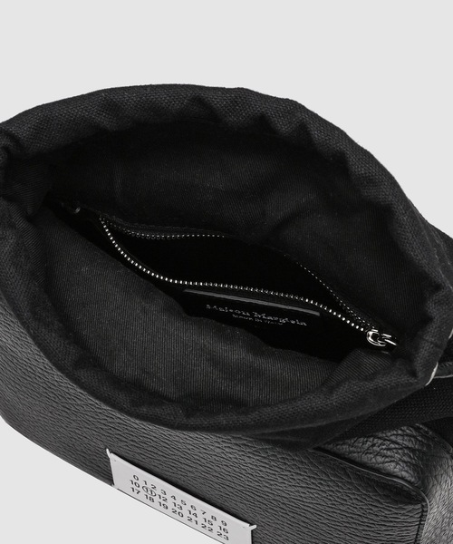 Maison Margiela（メゾンマルジェラ）の「SHOULDER BAG（ショルダーバッグ・メンズ・ブラック/ブラウン・ONE SIZE/ONESIZE）」の4枚目の写真