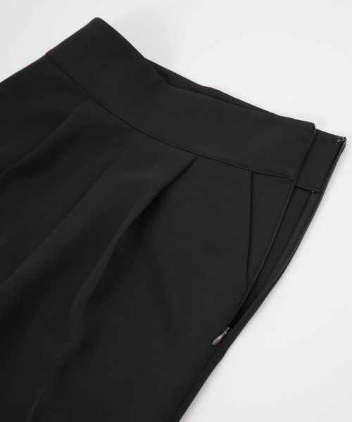 UR'S（ユアーズ）の「ハイウエストセンタープレスパンツ（その他パンツ・レディース・オフホワイト/ピンク/ネイビー/ブラック/ボルドー・S/M/L）」の15枚目の写真