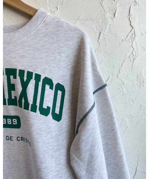 She's Closet(シーズクローゼット)の「裏毛ビッグシルエットカレッジロゴプリント長袖プルオーバースウェット(スウェット・レディース・グリーン/レッド/グレー/ネイビー・FREE)」の11枚目の写真