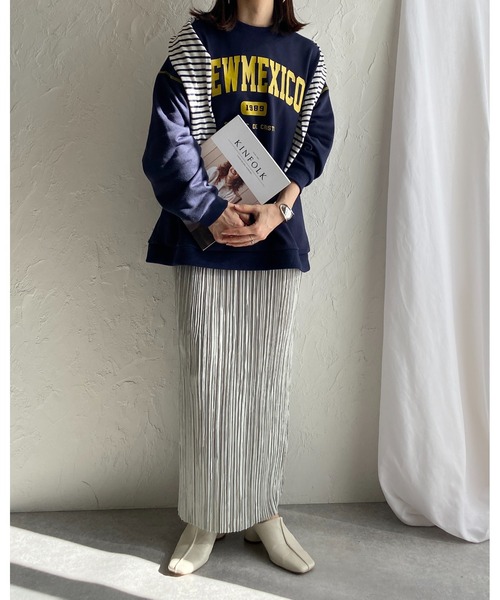 She's Closet(シーズクローゼット)の「裏毛ビッグシルエットカレッジロゴプリント長袖プルオーバースウェット(スウェット・レディース・グリーン/レッド/グレー/ネイビー・FREE)」の19枚目の写真