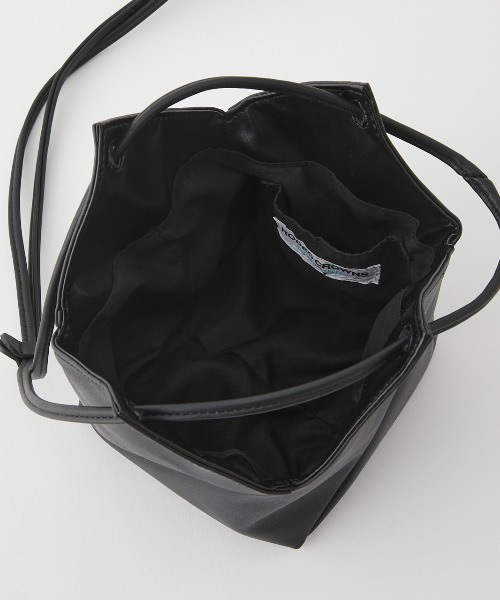 RODEO CROWNS WIDE BOWL（ロデオクラウンズワイドボウル）の「スクエアポシェット（ショルダーバッグ・レディース・ブラック/ピンク/グリーン・FREE）」の10枚目の写真