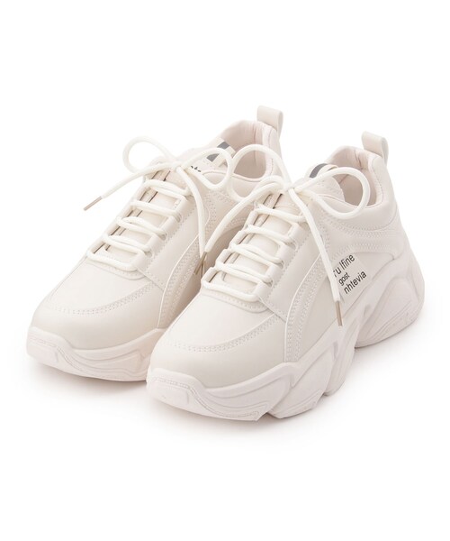 cs T&P（シーエスティーアンドピー）の「◆サイドチケット付きロゴ入り厚底スニーカー（スニーカー・レディース・ホワイト/ブラック/ベージュ・S/M/L/LL）」の5枚目の写真