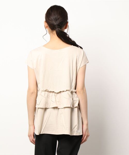 libelle more(リベル モア)の「薄手ポンチ バックフリルプルオーバー(Tシャツ/カットソー・レディース・ブラック/ベージュ/オフホワイト・M/L)」の19枚目の写真