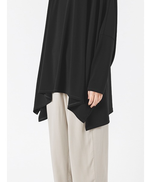 mizuiroind(ミズイロインド)の「mizuiro ind クルーネックワイドチュニック(チュニック・レディース・ブラック/チャコールグレー/ブルー/ベージュ・FREE)」の18枚目の写真