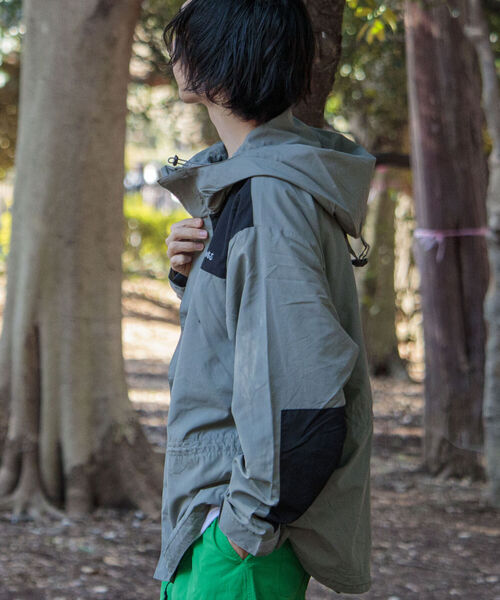 WILD THINGS（ワイルドシングス）の「【WILDTHINGS/ワイルドシングス】SUPPLEX NYLON CHAMOMIX JACKET シャモニージャケット マウンテンパーカー（マウンテンパーカー・メンズ・グレー/ブラック・X-LARGE/LARGE）」の7枚目の写真