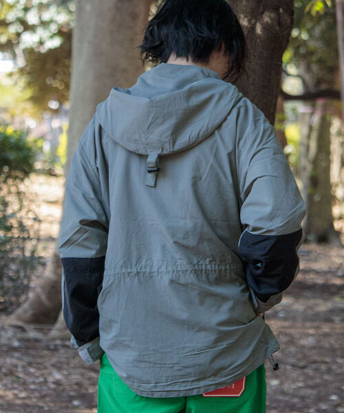 WILD THINGS（ワイルドシングス）の「【WILDTHINGS/ワイルドシングス】SUPPLEX NYLON CHAMOMIX JACKET シャモニージャケット マウンテンパーカー（マウンテンパーカー・メンズ・グレー/ブラック・X-LARGE/LARGE）」の9枚目の写真