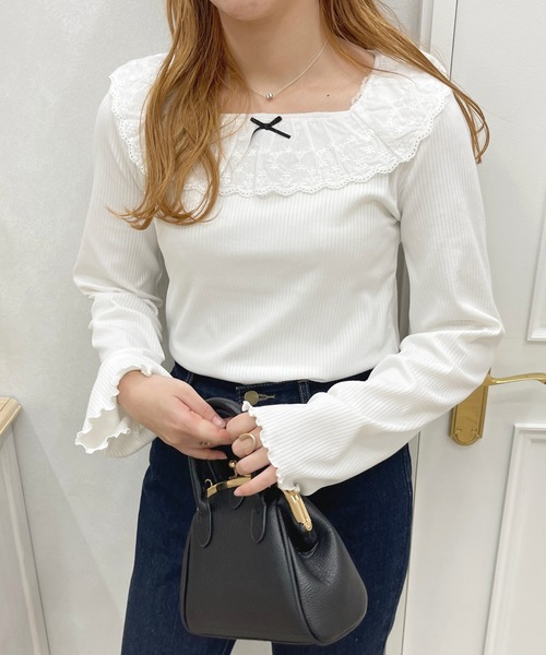 apres jour（アプレジュール）の「フリルレーストップス【ZOZOTOWN限定アイテム】（Tシャツ/カットソー・レディース・ブラック/ピンク系その他/ブラック系その他/オフホワイト・X-LARGE/フリー）」の7枚目の写真