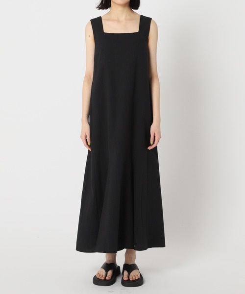 U by SPICK&SPAN(ユーバイスピックアンドスパン)の「スクエアネック リネンドレス(ワンピース・レディース・ブラック/ベージュ・38/36)」の14枚目の写真