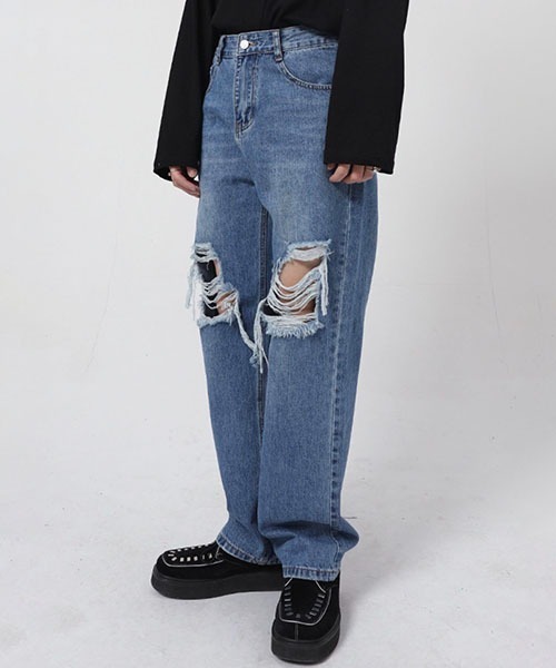 WESTBOY(ウエストボーイ)の「【WB ORIGINALS】Dameged Jeans in Washed Denim WO22S3PT04(デニムパンツ・メンズ・ブルー・XL/L/M)」の2枚目の写真
