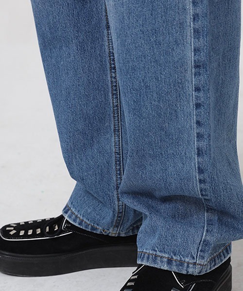 WESTBOY(ウエストボーイ)の「【WB ORIGINALS】Dameged Jeans in Washed Denim WO22S3PT04(デニムパンツ・メンズ・ブルー・XL/L/M)」の8枚目の写真
