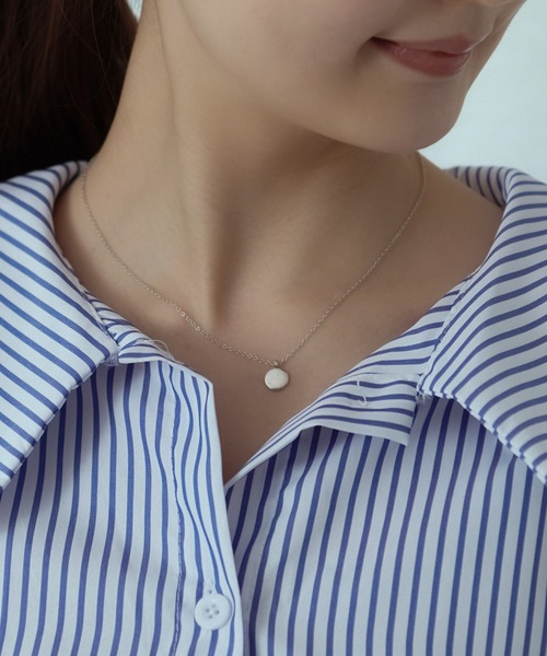 Geel（ギール）の「Geel/Silver925 プレーンサークルプレートネックレス（ネックレス・レディース・シルバー/ゴールド・FREE）」の11枚目の写真