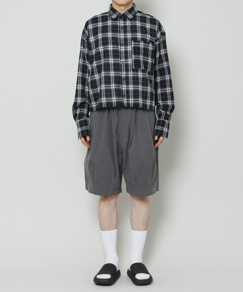 ALAND(エーランド)の「3.3Field Trip/BALLON ショートパンツ 2295688(その他パンツ・メンズ・グレー/ダークグレー・MEDIUM)」の4枚目の写真