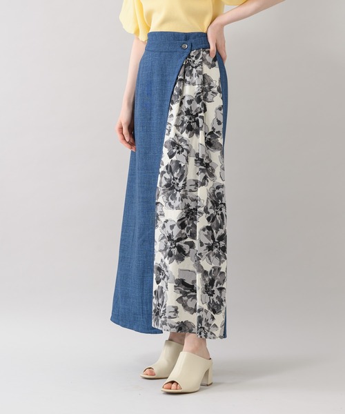 Paradise Picnic（パラダイスピクニック）の「TE VALT サイドBIGフラワープリントデニムスカート（スカート・レディース・ブルー/ネイビー・FREE）」の22枚目の写真