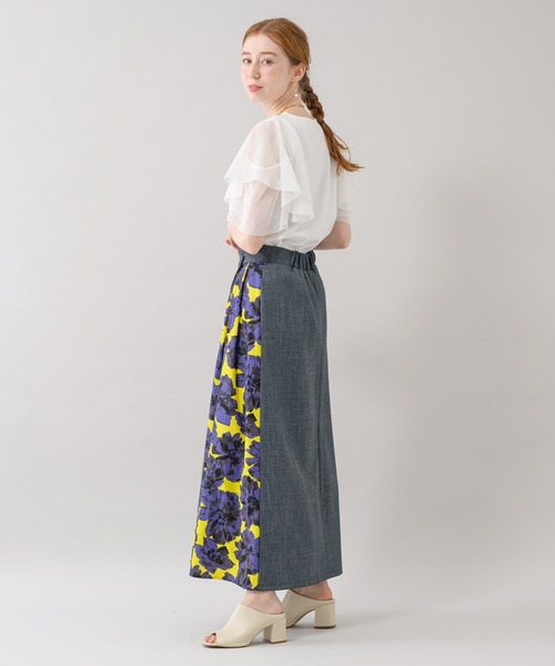 Paradise Picnic（パラダイスピクニック）の「TE VALT サイドBIGフラワープリントデニムスカート（スカート・レディース・ブルー/ネイビー・FREE）」の8枚目の写真