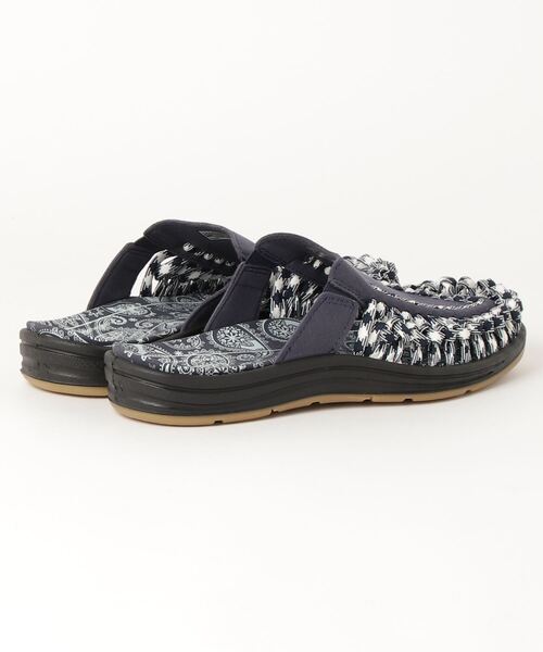 KEEN(キーン)の「UNEEK II SLIDE / ユニーク ツー スライド / メンズ スライドサンダル (サンダル・メンズ・ネイビー・27cm/27.5cm/28cm/28.5cm/29cm/26.5cm/26cm/25cm/25.5cm)」の2枚目の写真