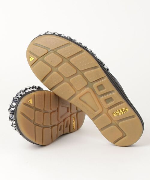 KEEN(キーン)の「UNEEK II SLIDE / ユニーク ツー スライド / メンズ スライドサンダル (サンダル・メンズ・ネイビー・27cm/27.5cm/28cm/28.5cm/29cm/26.5cm/26cm/25cm/25.5cm)」の3枚目の写真