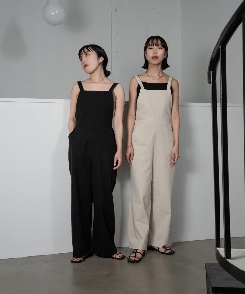 lawgy（ラウジー）の「adjustable simple salopette（サロペット/オーバーオール・レディース・ブラック/アイボリー・FREE）」の7枚目の写真