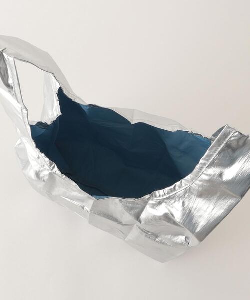BAGGU(バグー)の「<BAGGU>メタリック ポケッタブルバッグ/BABY(ショルダーバッグ・レディース・シルバー・FREE)」の4枚目の写真