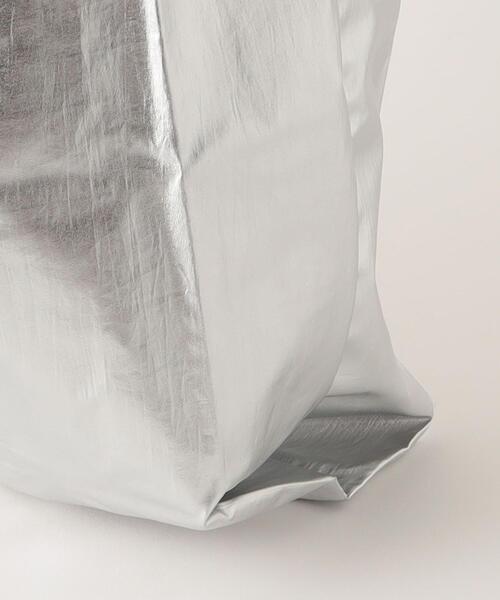 BAGGU(バグー)の「<BAGGU>メタリック ポケッタブルバッグ/BABY(ショルダーバッグ・レディース・シルバー・FREE)」の6枚目の写真