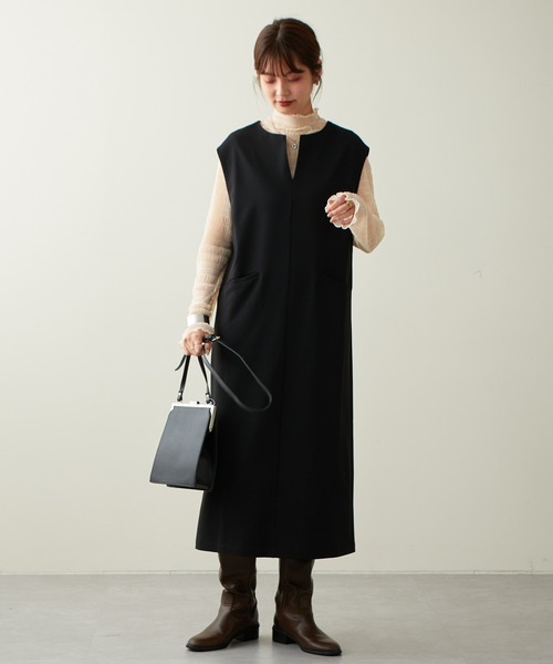 natural couture(ナチュラルクチュール)の「2022AWアイテム/WEB限定カラーあり/スモッキングレースハイネックプルオーバー(Tシャツ/カットソー・レディース・ブラック/グレー/ピンク/グリーン/アイボリー・FREE)」の10枚目の写真