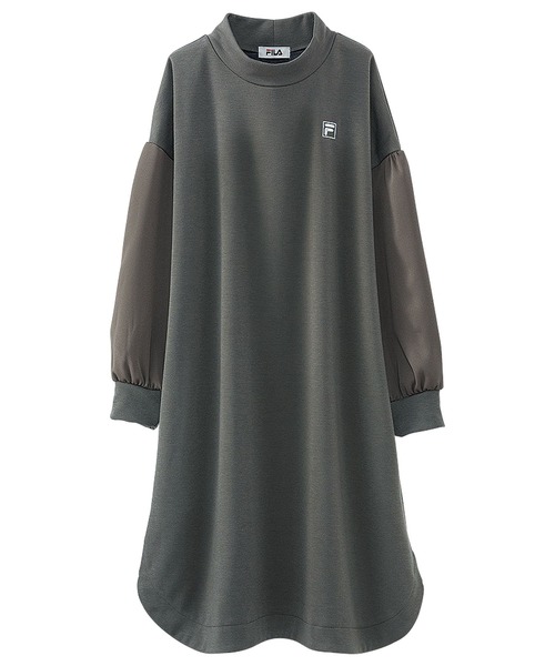 BELLUNA PLUS(ベルーナ)の「FILA 袖切替デザイン裏ファーワンピース(ワンピース・レディース・グレー/ピンク/ブルー・MEDIUM/LARGE/X-LARGE)」の4枚目の写真