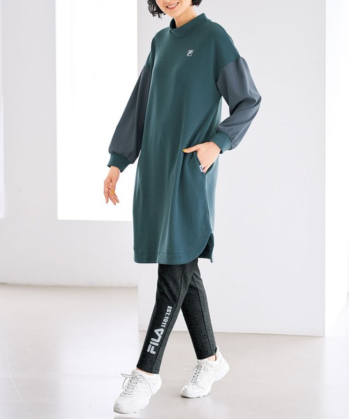 BELLUNA PLUS(ベルーナ)の「FILA 袖切替デザイン裏ファーワンピース(ワンピース・レディース・グレー/ピンク/ブルー・MEDIUM/LARGE/X-LARGE)」の8枚目の写真