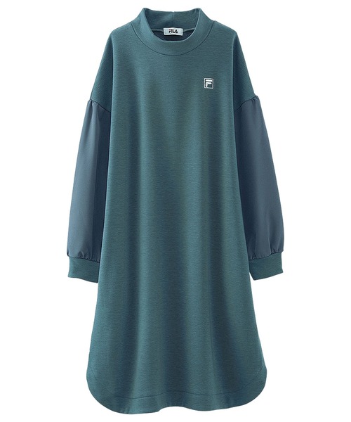 BELLUNA PLUS(ベルーナ)の「FILA 袖切替デザイン裏ファーワンピース(ワンピース・レディース・グレー/ピンク/ブルー・MEDIUM/LARGE/X-LARGE)」の5枚目の写真