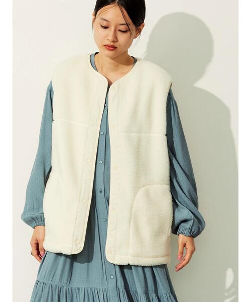 AMERICAN HOLIC（アメリカンホリック）の「ステッチワークボアベスト（ダウンベスト・レディース・ブラック/アイボリー・M/L）」の17枚目の写真