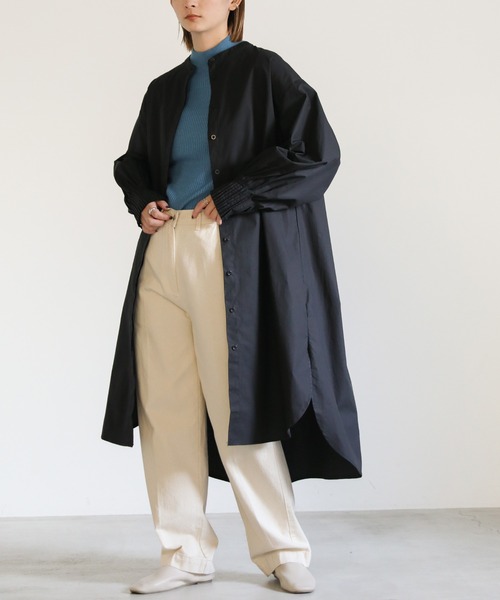 select MOCA(セレクトモカ)の「カフスピンタックノーカラーシャツワンピース(シャツワンピース・レディース・ベージュ/アイボリー/ブラック・FREE)」の4枚目の写真