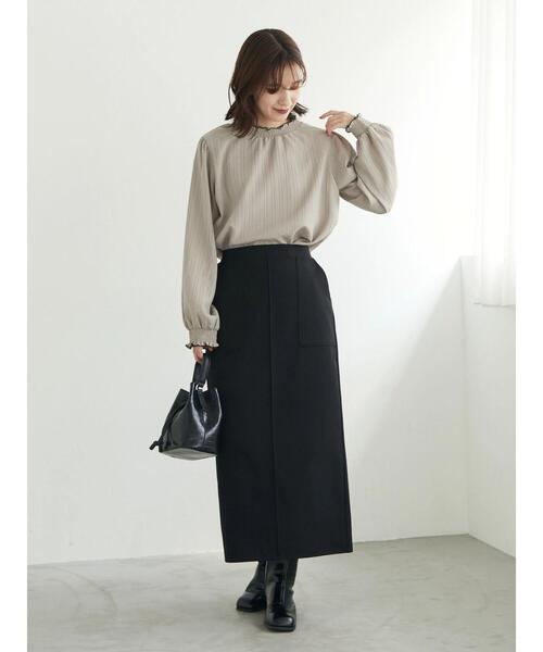 ELENCARE DUE（エレンカーレデュエ）の「・ELENCARE DUE メローハイネックブラウス（シャツ/ブラウス・レディース・グレイッシュベージュ/イエロー/アイボリー/ブラック・FREE）」の9枚目の写真