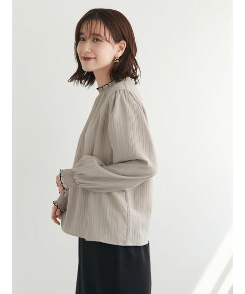 ELENCARE DUE（エレンカーレデュエ）の「・ELENCARE DUE メローハイネックブラウス（シャツ/ブラウス・レディース・グレイッシュベージュ/イエロー/アイボリー/ブラック・FREE）」の16枚目の写真