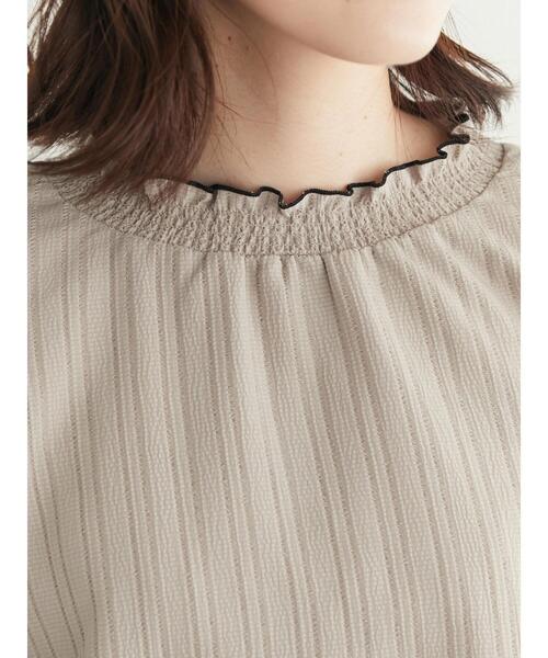 ELENCARE DUE（エレンカーレデュエ）の「・ELENCARE DUE メローハイネックブラウス（シャツ/ブラウス・レディース・グレイッシュベージュ/イエロー/アイボリー/ブラック・FREE）」の18枚目の写真