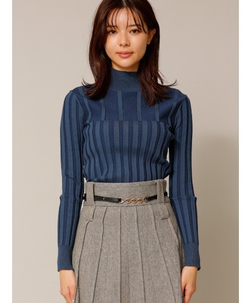 TONAL（トーナル）の「タートルリブニット（ニット/セーター・レディース・ベージュ/パープル/ブルー・38）」の2枚目の写真