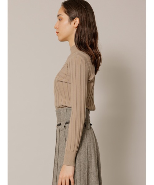 TONAL（トーナル）の「タートルリブニット（ニット/セーター・レディース・ベージュ/パープル/ブルー・38）」の13枚目の写真