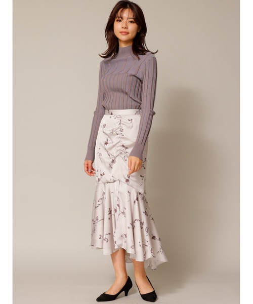 TONAL（トーナル）の「タートルリブニット（ニット/セーター・レディース・ベージュ/パープル/ブルー・38）」の11枚目の写真