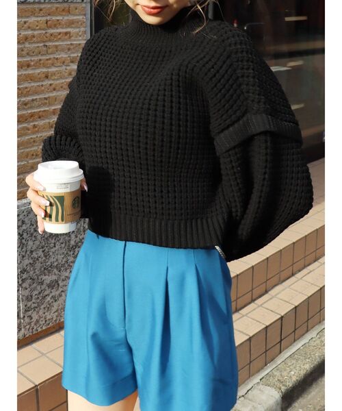 EVRIS（エヴリス）の「ワッフルハイネックニットトップス（ニット/セーター・レディース・ブラック/アイボリー/レッド・FREE）」の17枚目の写真