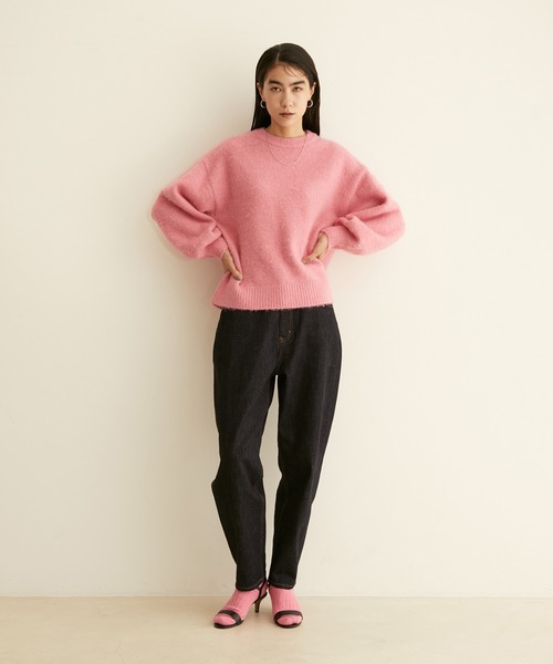 SALON adam et rope'（サロン アダム エ ロペ）の「[XXS～Lサイズ展開]【ZOZOTOWN限定】カーヴィーデニムパンツ（デニムパンツ・レディース・インディゴブルー・M/L/XS/S/XXS）」の2枚目の写真