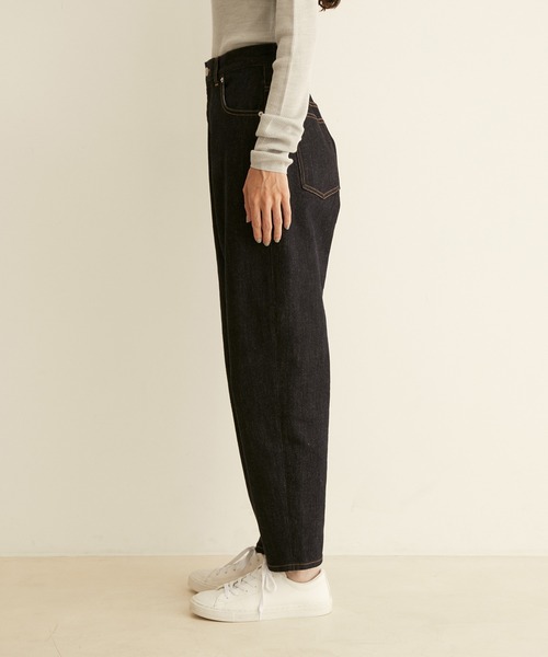 SALON adam et rope'（サロン アダム エ ロペ）の「[XXS～Lサイズ展開]【ZOZOTOWN限定】カーヴィーデニムパンツ（デニムパンツ・レディース・インディゴブルー・M/L/XS/S/XXS）」の14枚目の写真