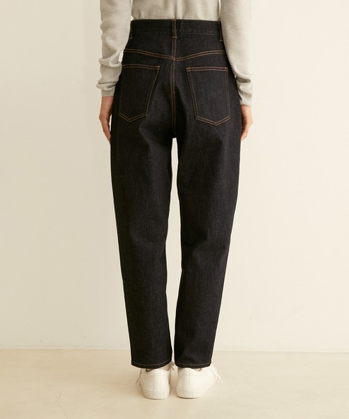 SALON adam et rope'（サロン アダム エ ロペ）の「[XXS～Lサイズ展開]【ZOZOTOWN限定】カーヴィーデニムパンツ（デニムパンツ・レディース・インディゴブルー・M/L/XS/S/XXS）」の7枚目の写真