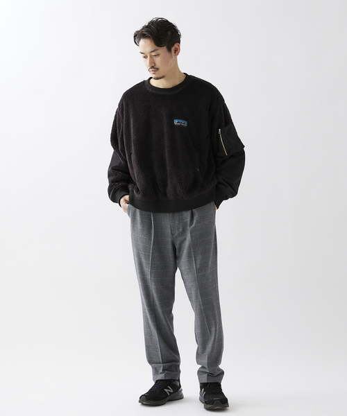 JOURNAL STANDARD relume（ジャーナルスタンダード　レリューム）の「【FROST PROOF / フロストプルーフ】別注 光電子フリース プルオーバー（スウェット・メンズ・ブラック/ベージュ・MEDIUM/LARGE）」の4枚目の写真