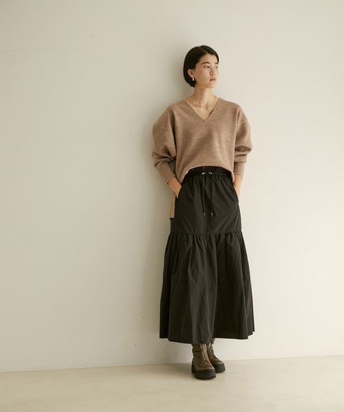 SALON adam et rope'（サロン アダム エ ロペ）の「【ご好評につき新色追加！】【洗える】タフタティアードスカート（スカート・レディース・ブラック/ブラウン系その他2/グレー・FREE）」の9枚目の写真