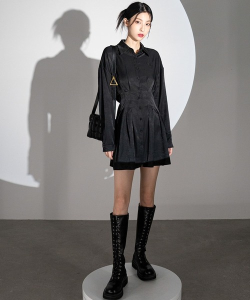 ALAND（エーランド）の「AVANDRESS／Minimaスリムワンピース 2180092（ワンピース・レディース・ブラック/セージグリーン・MEDIUM）」の3枚目の写真