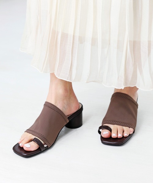 RiiiKa(リーカ)の「【RiiiKa/リーカ】ストレッチミュールサンダル(サンダル・レディース・ブラウン系その他/ブラック/アイボリー・S/M/L/LL)」の9枚目の写真